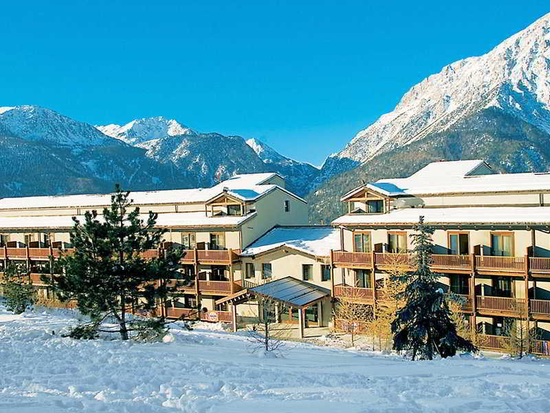 Hotel Sansicario Majestic Cesana Torinese Bagian luar foto