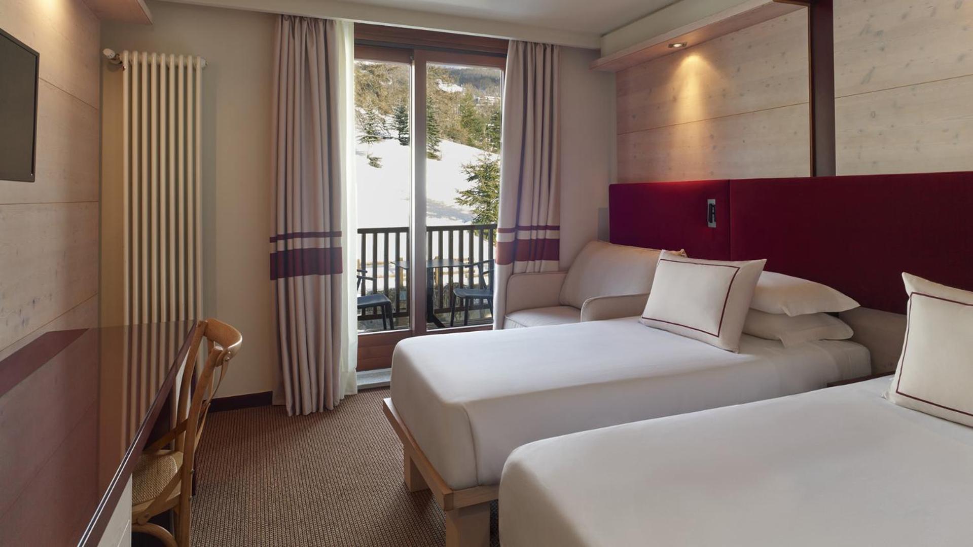 Hotel Sansicario Majestic Cesana Torinese Ruang foto