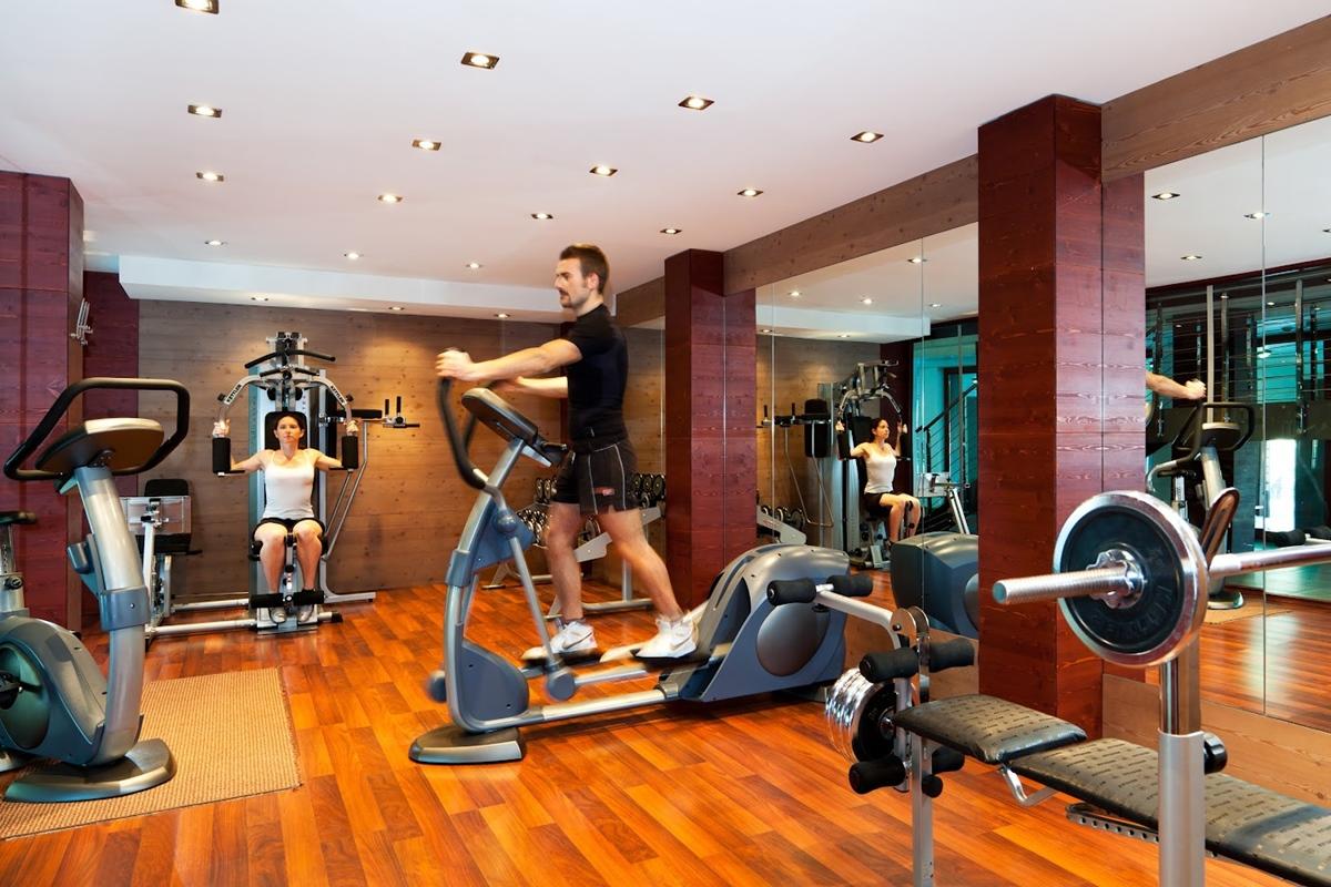 Hotel Sansicario Majestic Cesana Torinese Bagian luar foto